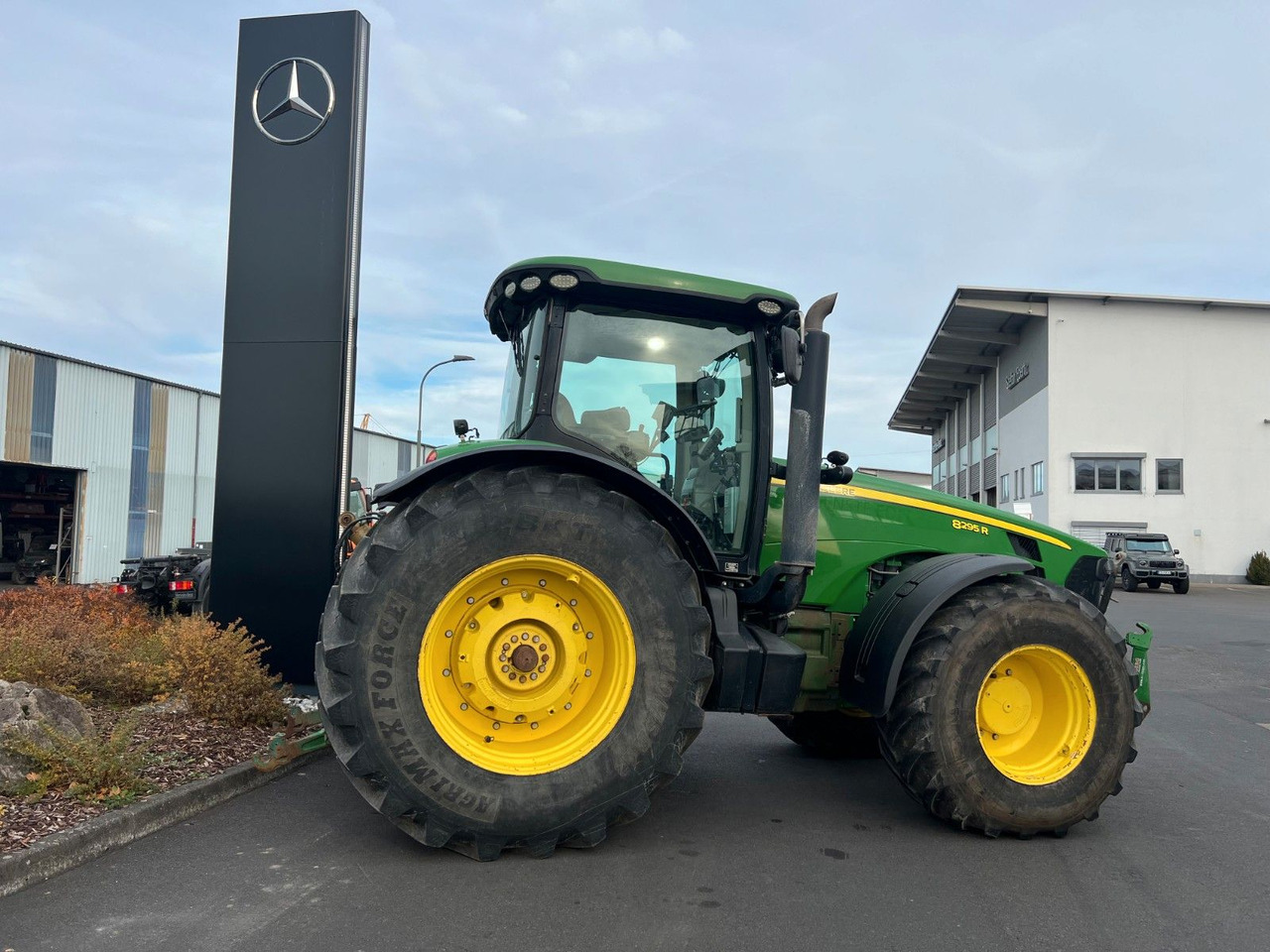 John Deere 8295 R / kein AdBlue / Rückfahreinrichtung - Traktor: obrázok 4 John Deere 8295 R / kein AdBlue / Rückfahreinrichtung - Traktor: obrázok 4