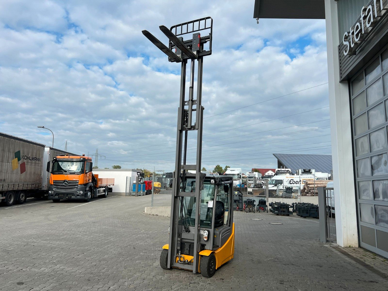 Elektrický vysokozdvižný vozík Jungheinrich EFG 215 / Triplex: 4.25m! / SS / 1.573h / 2024: obrázok 11