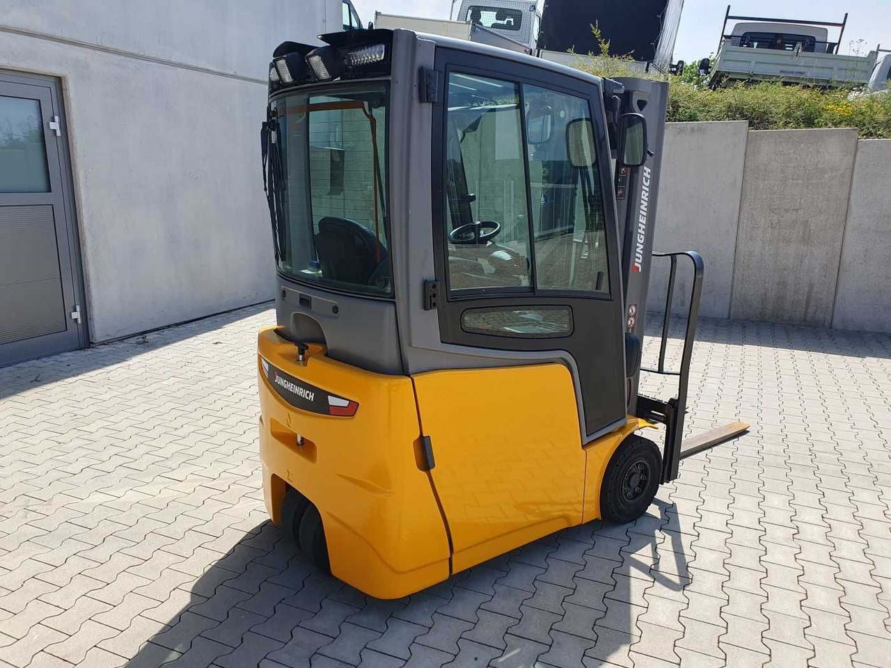 Jungheinrich EFG 215 / Triplex: 4.25m! / SS / 2.472h! / 2020 - Elektrický vysokozdvižný vozík: obrázok 3 Jungheinrich EFG 215 / Triplex: 4.25m! / SS / 2.472h! / 2020 - Elektrický vysokozdvižný vozík: obrázok 3