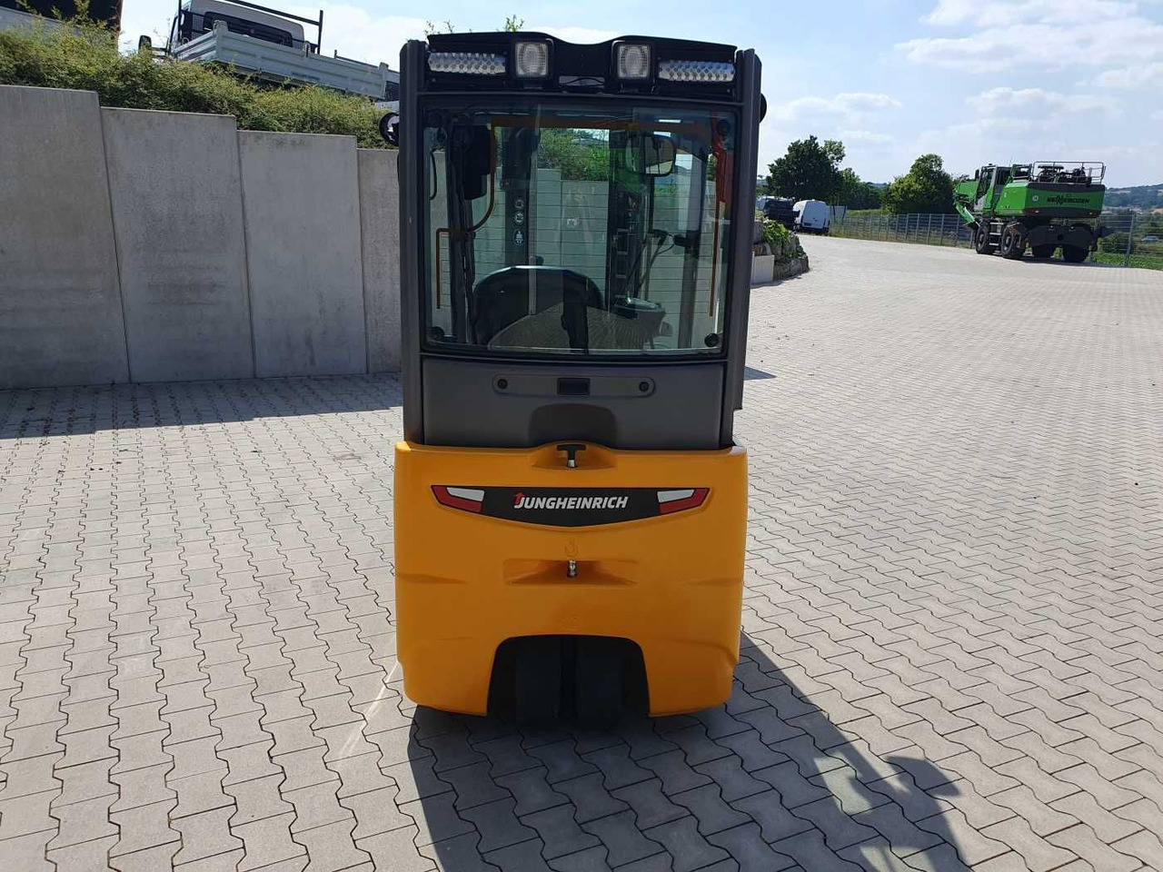 Jungheinrich EFG 215 / Triplex: 4.25m! / SS / nur 2.184h! - Elektrický vysokozdvižný vozík: obrázok 5 Jungheinrich EFG 215 / Triplex: 4.25m! / SS / nur 2.184h! - Elektrický vysokozdvižný vozík: obrázok 5