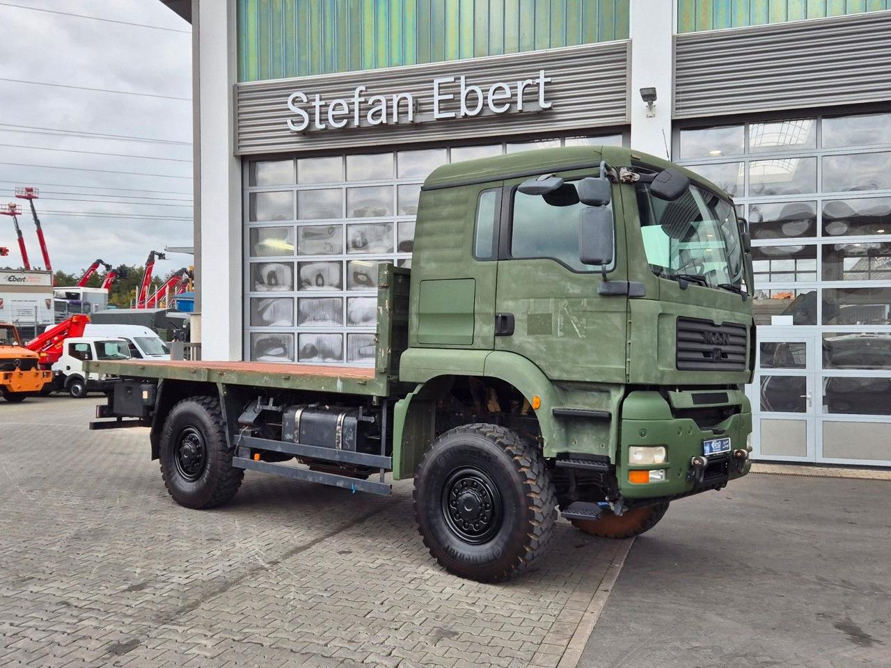 MAN TGA 18.360 4x4 BB Pritsche Single Bereifung - Valníkový/ Plošinový nákladný automobil: obrázok 4 MAN TGA 18.360 4x4 BB Pritsche Single Bereifung - Valníkový/ Plošinový nákladný automobil: obrázok 4