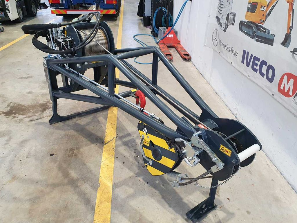 Magni Ausleger mit Seilwinde JW2000 / RTH / TH  - Naviják: obrázok 4 Magni Ausleger mit Seilwinde JW2000 / RTH / TH  - Naviják: obrázok 4