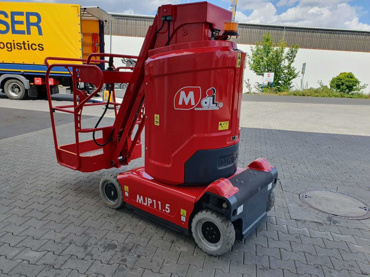 Magni MJP11.5 / Mastbühne / 11,2m! / nur 49h! - Automobilová plošina: obrázok 5 Magni MJP11.5 / Mastbühne / 11,2m! / nur 49h! - Automobilová plošina: obrázok 5