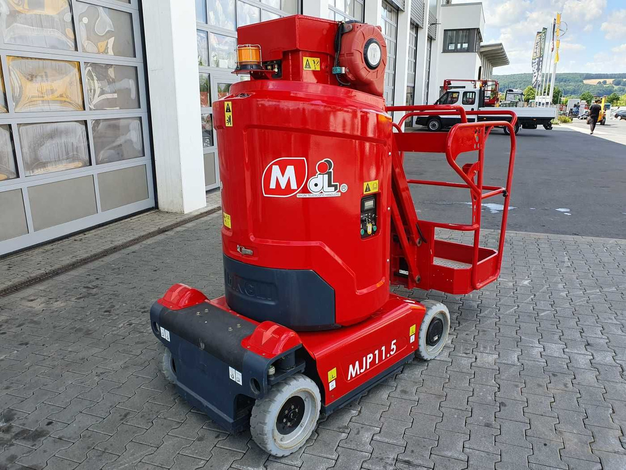 Magni MJP11.5 / Mastbühne / 11,2m! / nur 49h! - Automobilová plošina: obrázok 3 Magni MJP11.5 / Mastbühne / 11,2m! / nur 49h! - Automobilová plošina: obrázok 3