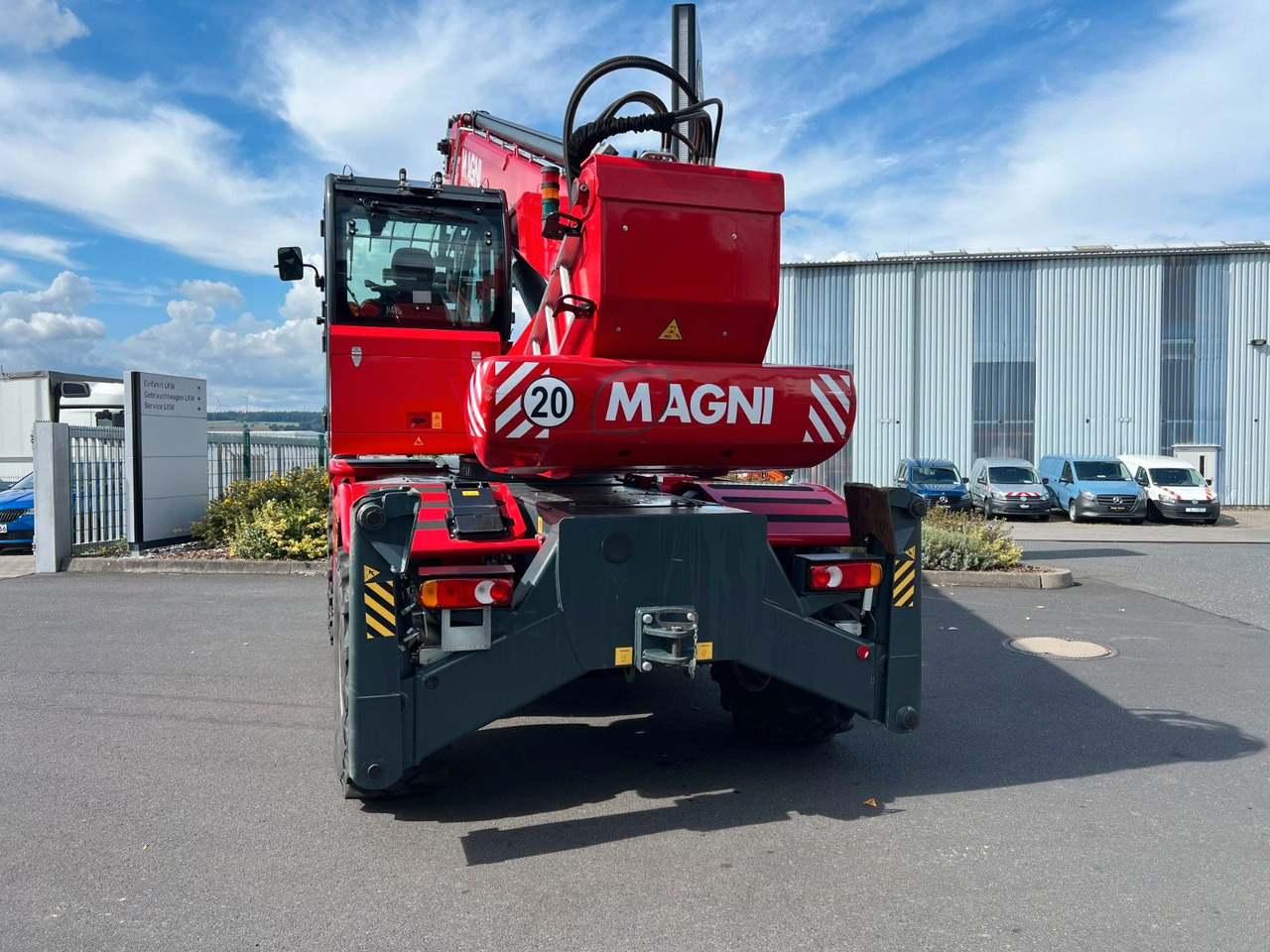 Magni RTH 5.21 Roto / Funk / Gabel / nur 419h - Teleskopický nakladač: obrázok 4 Magni RTH 5.21 Roto / Funk / Gabel / nur 419h - Teleskopický nakladač: obrázok 4