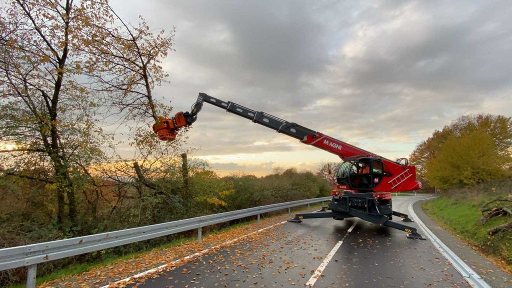 Magni RTH 6.30 SH / Fällkran / Westtech CS750 Magni RTH 6.30 SH / Fällkran / Westtech CS750 - Teleskopický nakladač: obrázok 4 Magni RTH 6.30 SH / Fällkran / Westtech CS750 Magni RTH 6.30 SH / Fällkran / Westtech CS750 - Teleskopický nakladač: obrázok 4