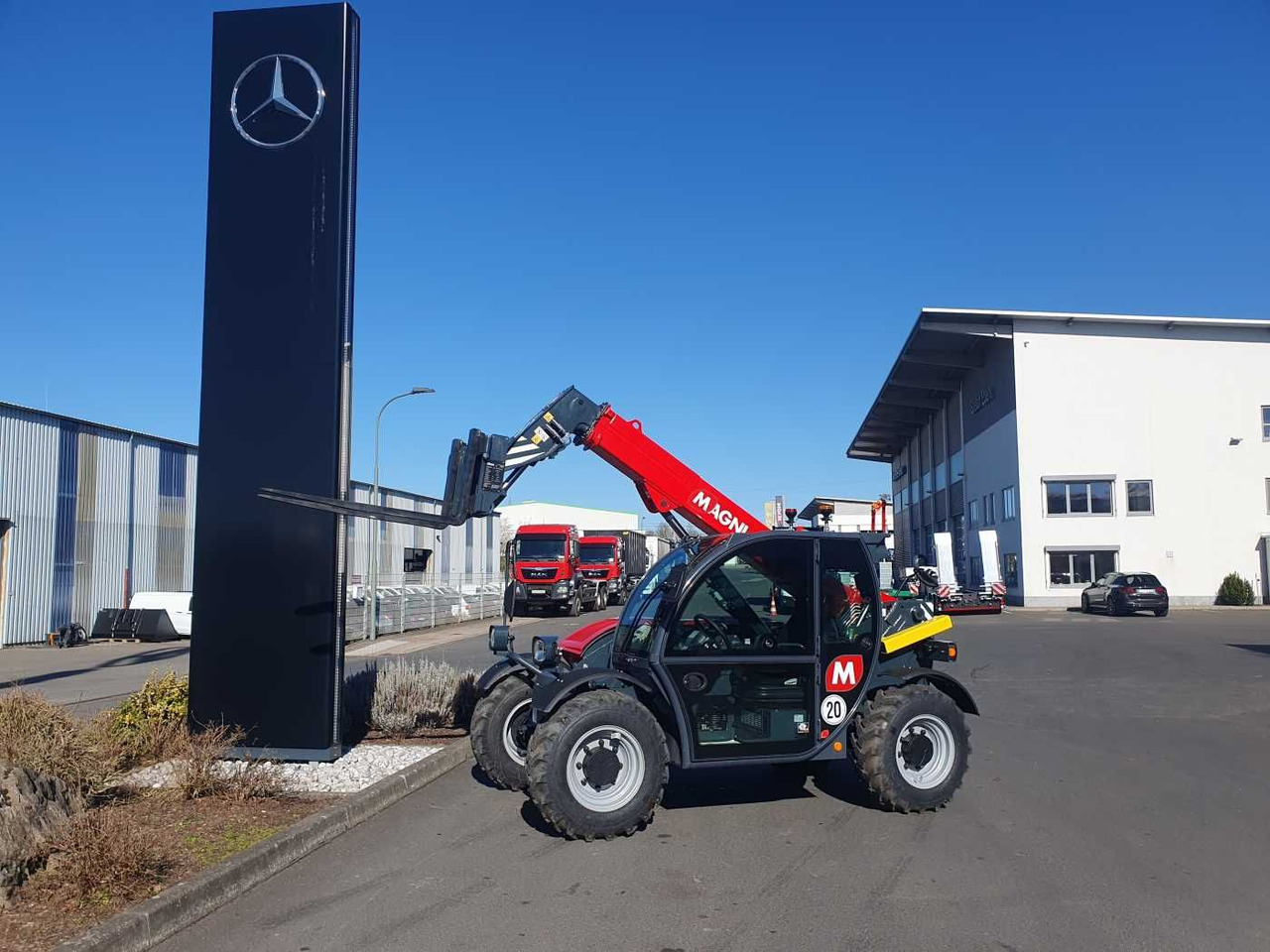 Magni TH 3.6-D5/D / 3to - 5,8m / 75PS - Teleskopický nakladač: obrázok 2 Magni TH 3.6-D5/D / 3to - 5,8m / 75PS - Teleskopický nakladač: obrázok 2