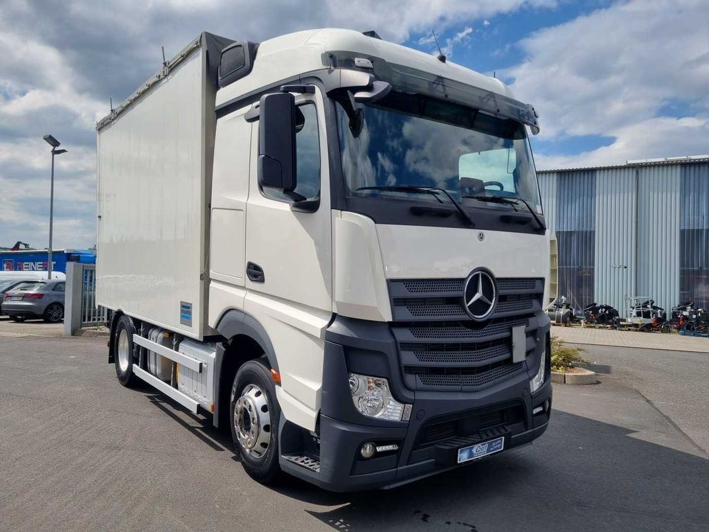 Mercedes-Benz Actros 1845 L 4x2 Standklima SoloStar Retarder - Sklápač: obrázok 2 Mercedes-Benz Actros 1845 L 4x2 Standklima SoloStar Retarder - Sklápač: obrázok 2