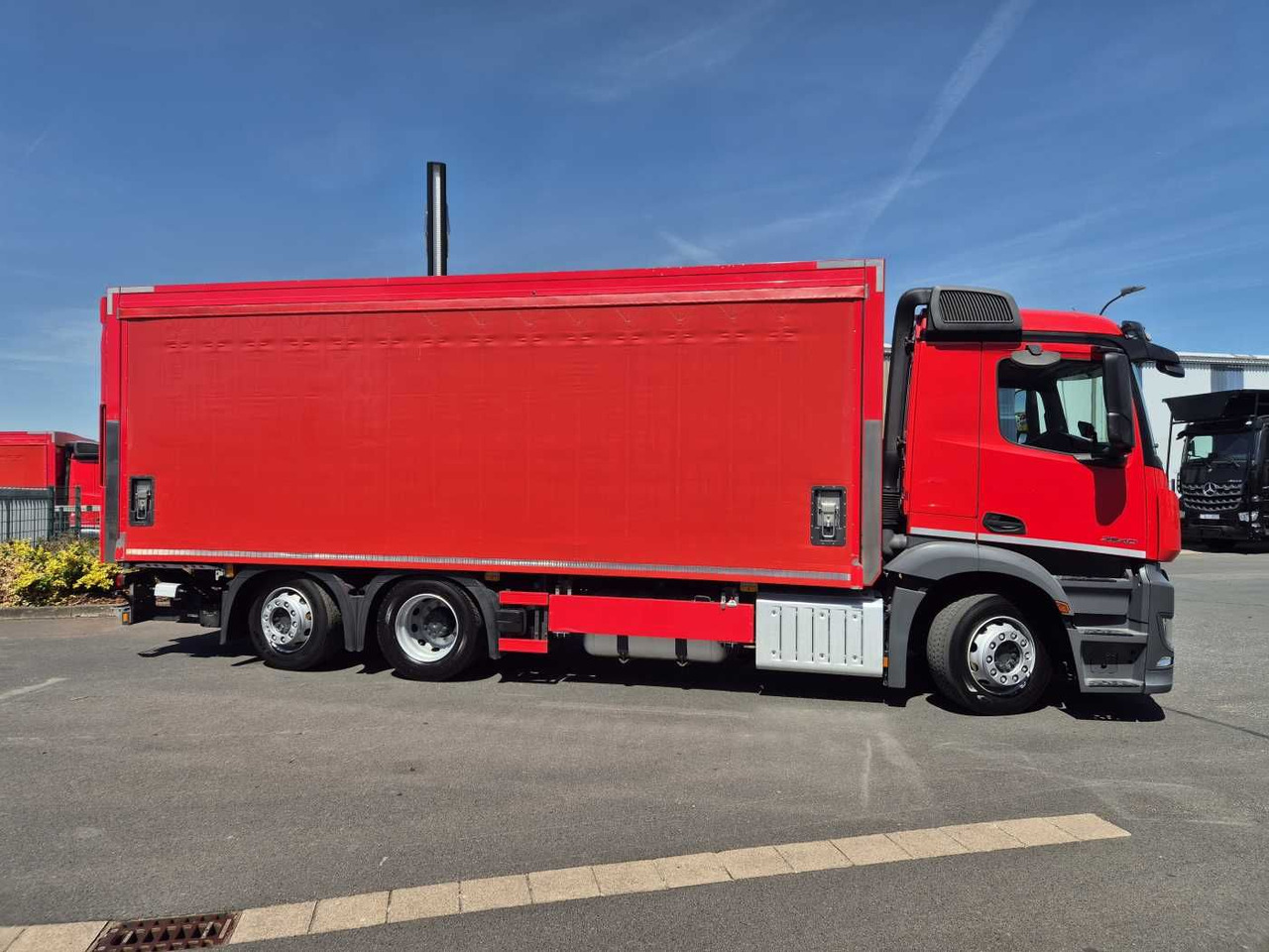 Mercedes-Benz Antos 2540 LnR 6x2 LBW Schiebeplanen AHK - Přepravník nápojů: obrázok 5 Mercedes-Benz Antos 2540 LnR 6x2 LBW Schiebeplanen AHK - Přepravník nápojů: obrázok 5