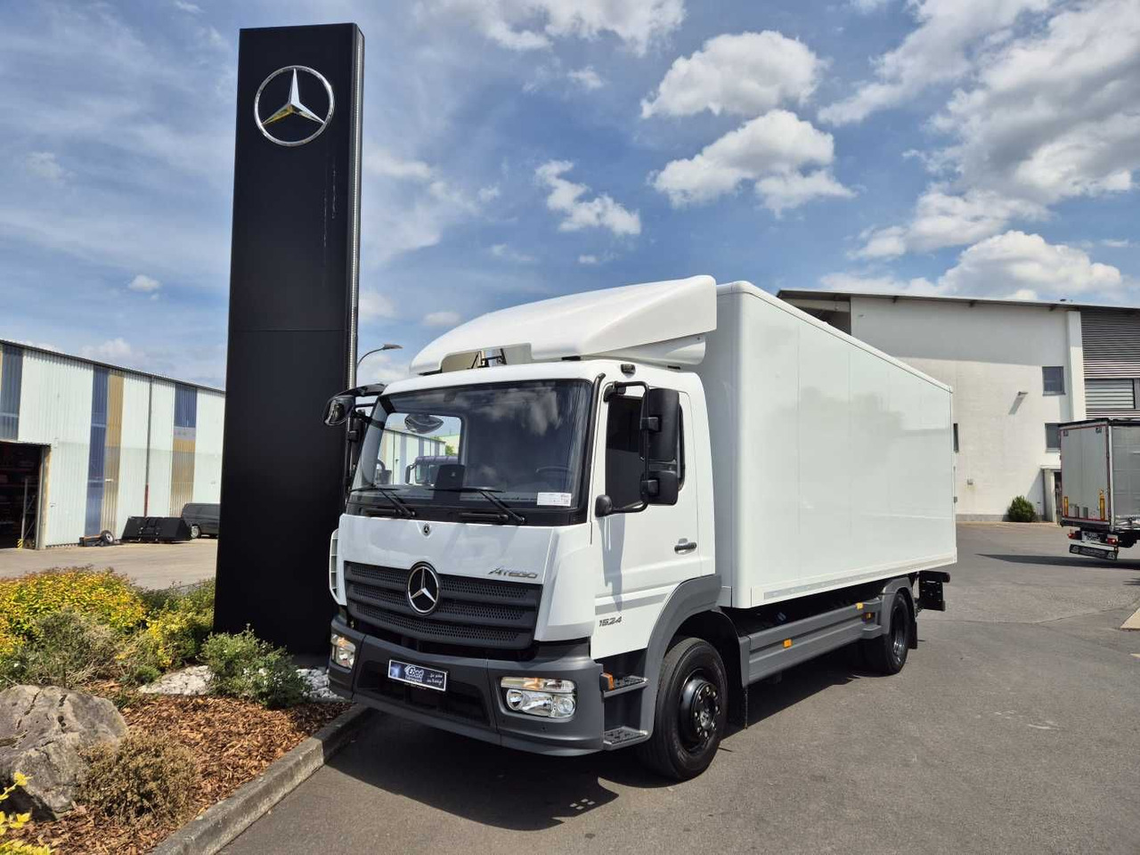 Mercedes-Benz Atego 1524 L LBW 1.500kg Standheizung Klima - Skříňový nákladní auto: obrázok 1 Mercedes-Benz Atego 1524 L LBW 1.500kg Standheizung Klima - Skříňový nákladní auto: obrázok 1