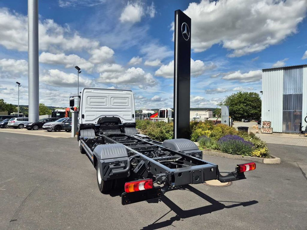 Mercedes-Benz Atego 818 L Fahrgestell, 6 Stück vorhanden Mercedes-Benz Atego 818 L Fahrgestell, 2 Stück vorhanden - Podvozek s kabinou: obrázok 5 Mercedes-Benz Atego 818 L Fahrgestell, 6 Stück vorhanden Mercedes-Benz Atego 818 L Fahrgestell, 2 Stück vorhanden - Podvozek s kabinou: obrázok 5