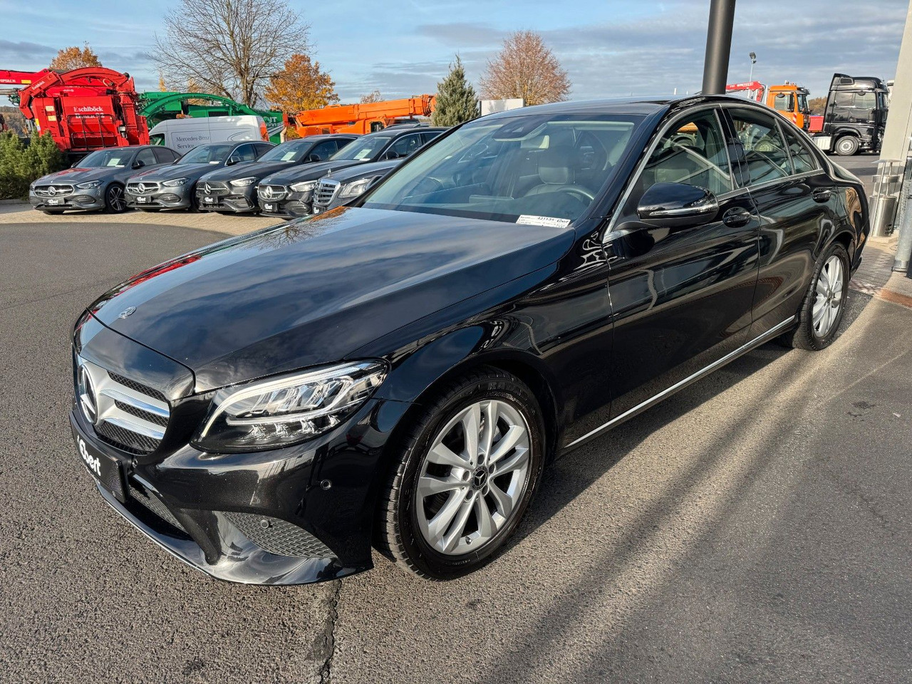 Mercedes-Benz C 200 C Limousine+Avantgarde+AHK+RFK+TotW - Sedan: obrázok 2 Mercedes-Benz C 200 C Limousine+Avantgarde+AHK+RFK+TotW - Sedan: obrázok 2