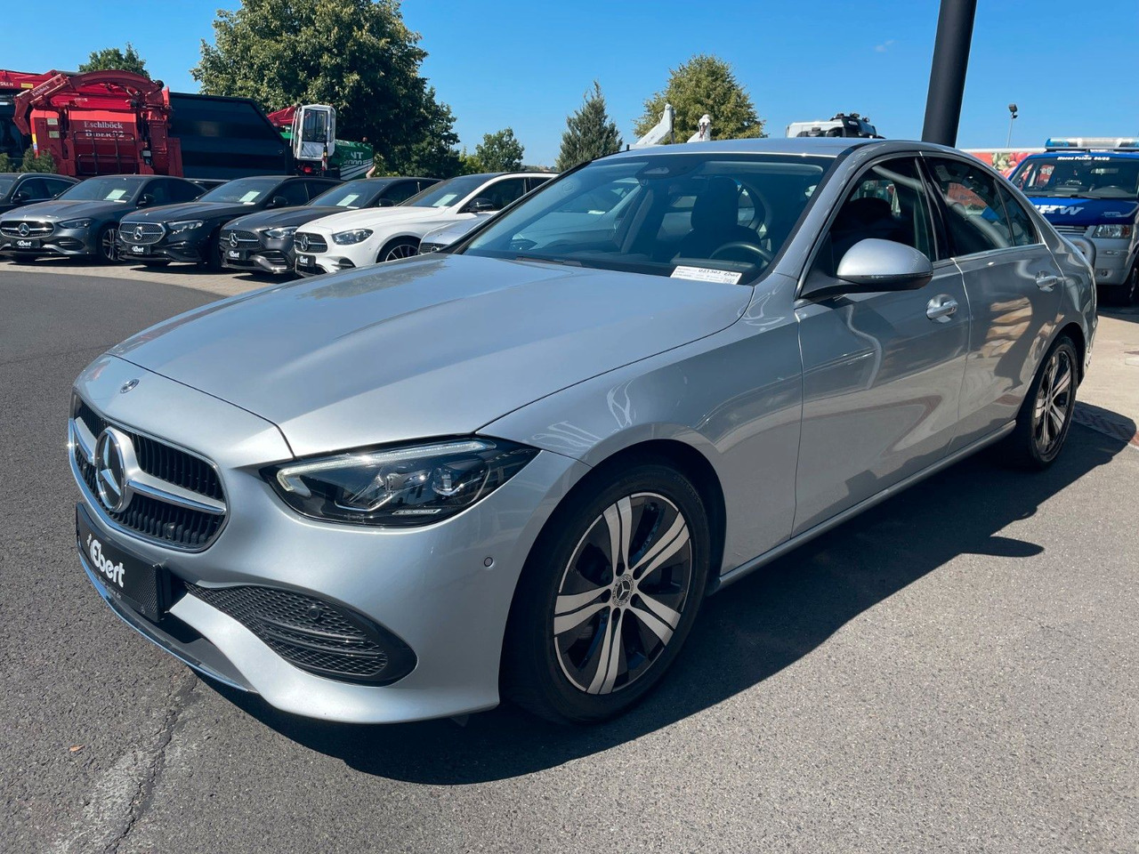 Mercedes-Benz C 220 d AVANTGARDE R-Kamera+Carplay+TotW+Ambient - Sedan: obrázok 2 Mercedes-Benz C 220 d AVANTGARDE R-Kamera+Carplay+TotW+Ambient - Sedan: obrázok 2