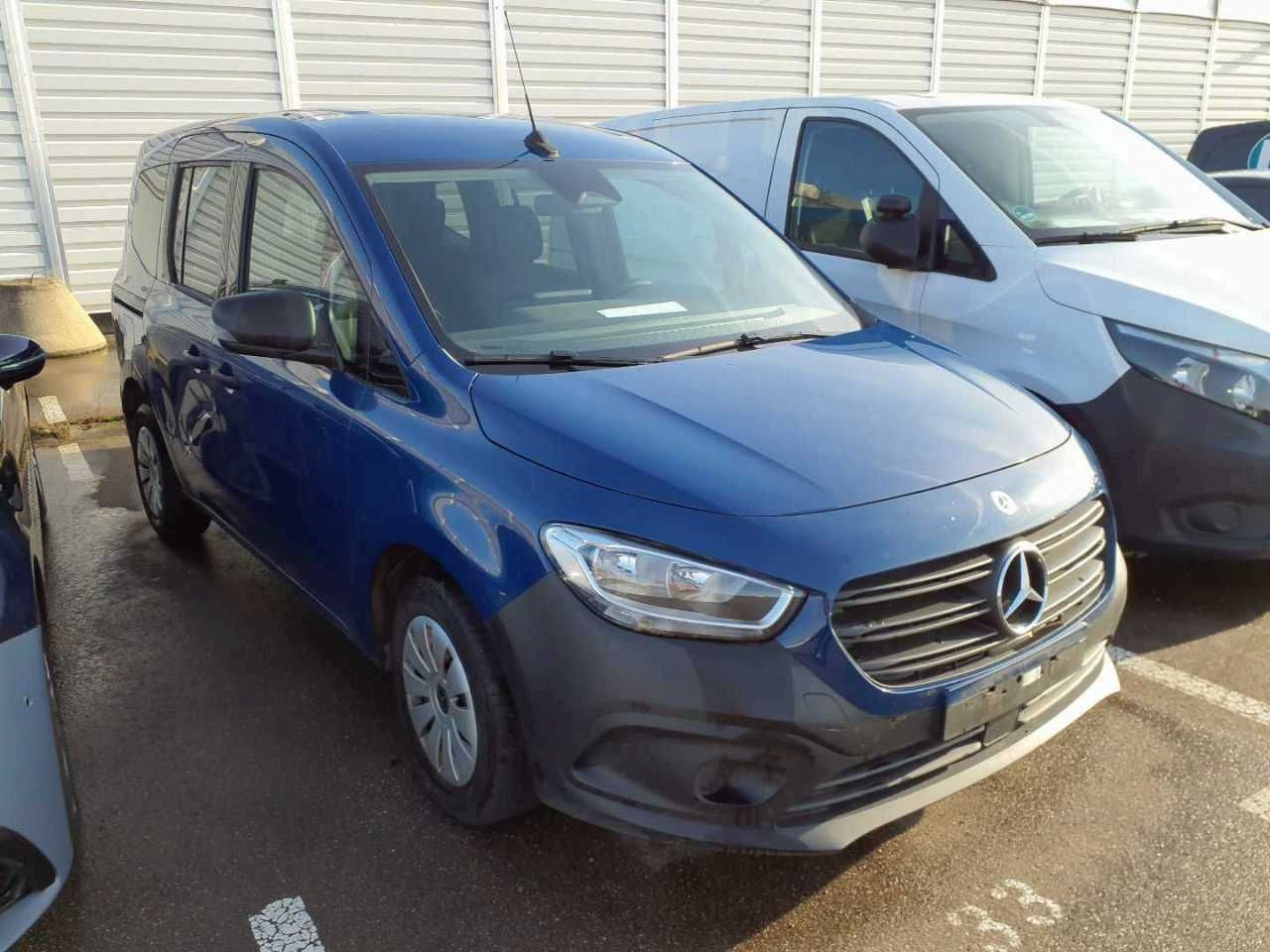 Mercedes-Benz Citan 113 Tourer Klimaautomatik AK Kamera MBUX - Automobil: obrázok 2 Mercedes-Benz Citan 113 Tourer Klimaautomatik AK Kamera MBUX - Automobil: obrázok 2