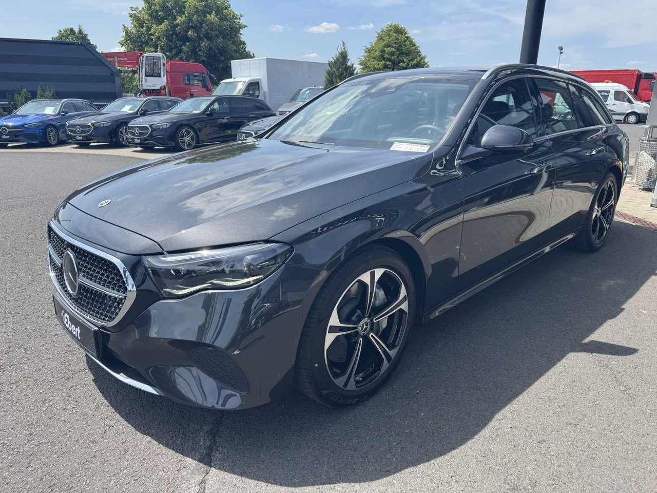 Mercedes-Benz E 300de T AVANTGARDE+AHK+Burm4D+Distr+Memory+360 - Kombi: obrázok 2 Mercedes-Benz E 300de T AVANTGARDE+AHK+Burm4D+Distr+Memory+360 - Kombi: obrázok 2