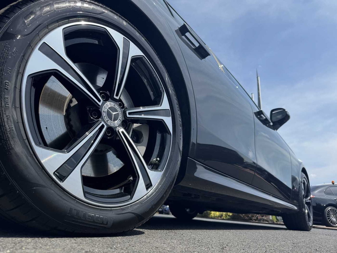 Mercedes-Benz E 300de T AVANTGARDE+AHK+Burm4D+Distr+Memory+360 - Kombi: obrázok 5 Mercedes-Benz E 300de T AVANTGARDE+AHK+Burm4D+Distr+Memory+360 - Kombi: obrázok 5