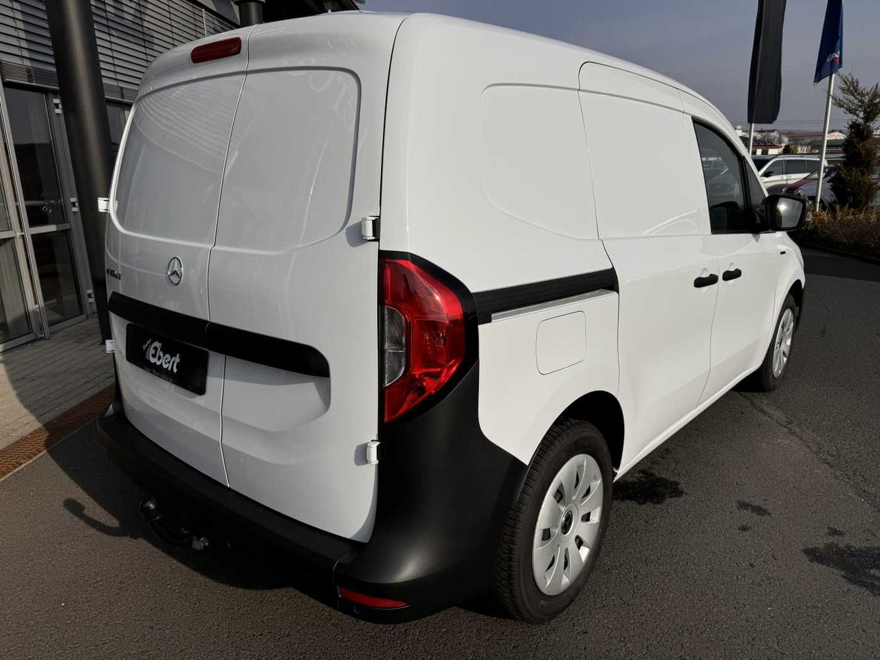 Mercedes-Benz ECitan Kasten Klimaautom. Kamera SHZ MBUX AHK - Malá dodávka, Elektrická dodávka: obrázok 4 Mercedes-Benz ECitan Kasten Klimaautom. Kamera SHZ MBUX AHK - Malá dodávka, Elektrická dodávka: obrázok 4