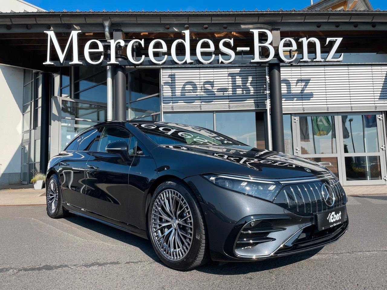 Mercedes-Benz EQS 53 AMG 4M HUD+Pano+Hyper+Fond+Burm+TV+VOLL - Sedan: obrázok 1 Mercedes-Benz EQS 53 AMG 4M HUD+Pano+Hyper+Fond+Burm+TV+VOLL - Sedan: obrázok 1