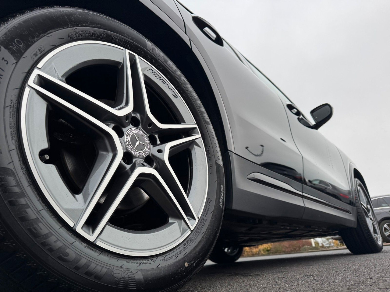 Mercedes-Benz GLA 200 AMG+Pano+Distr+Ambiente+Multibeam+ - SUV: obrázok 5 Mercedes-Benz GLA 200 AMG+Pano+Distr+Ambiente+Multibeam+ - SUV: obrázok 5