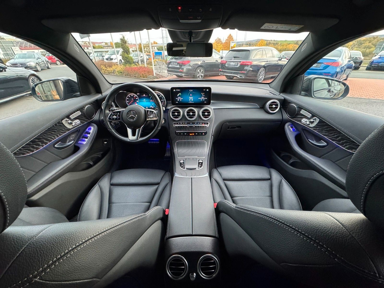 Coupe Mercedes-Benz GLC 400d 4M Coupe+AMG+Massage+AHK+Memory: obrázok 16