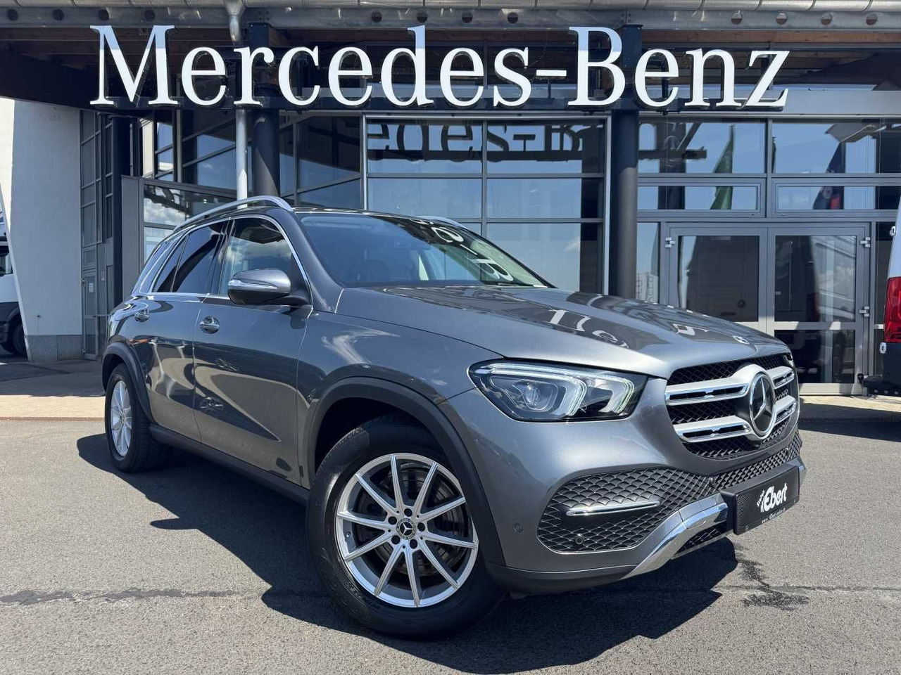 Mercedes-Benz GLE 350de 4M AMG+AHK+DistrPlus+HUD+360 - SUV: obrázok 1 Mercedes-Benz GLE 350de 4M AMG+AHK+DistrPlus+HUD+360 - SUV: obrázok 1