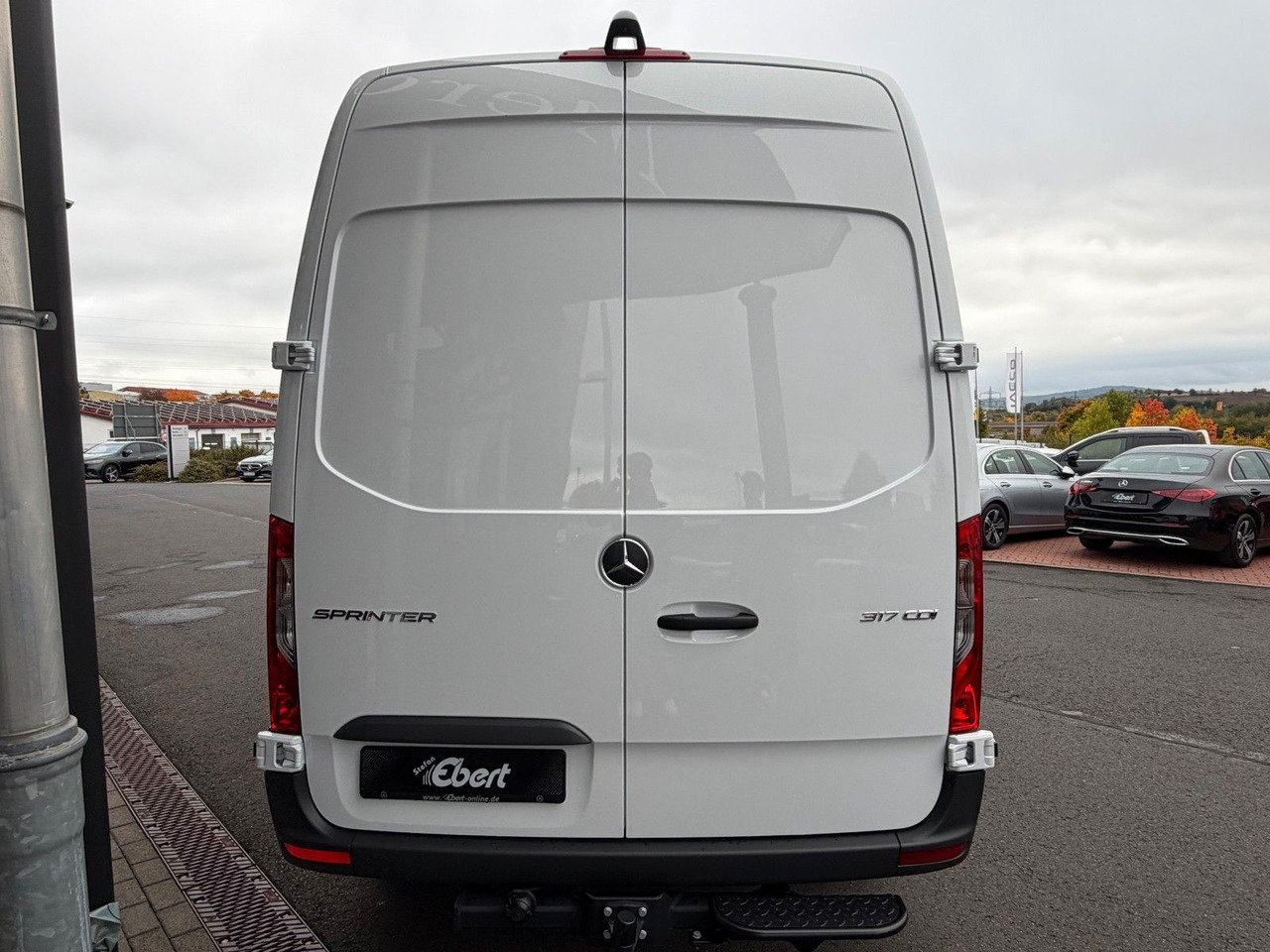Mercedes-Benz Sprinter 317 CDI 3665 9G AHK3,5to Klima Schwing - Furgon: obrázok 5 Mercedes-Benz Sprinter 317 CDI 3665 9G AHK3,5to Klima Schwing - Furgon: obrázok 5