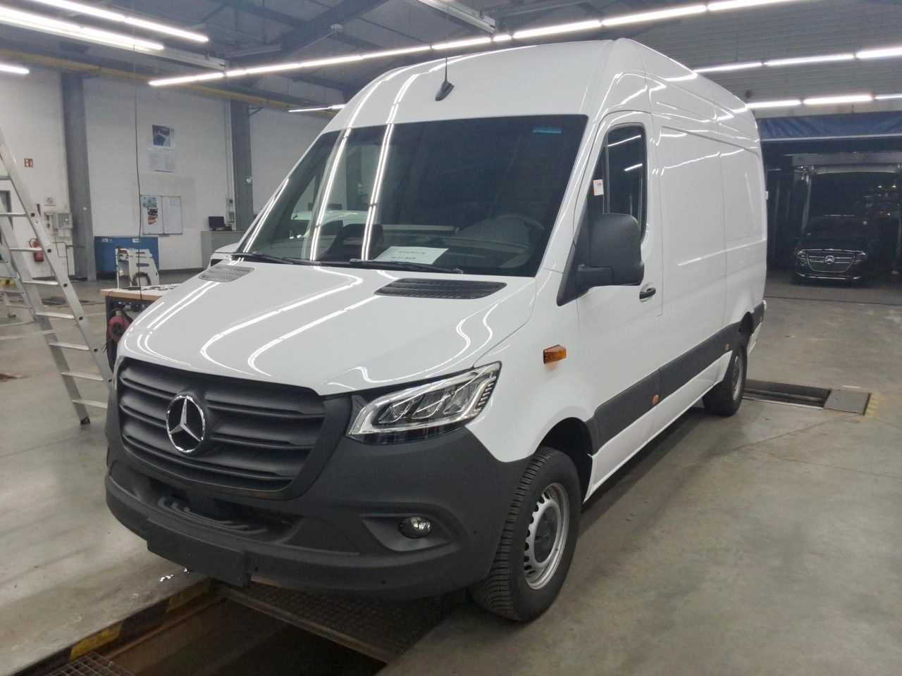 Mercedes-Benz Sprinter 317 CDI 3665 9G Klima Kamera Schwing - Furgon: obrázok 1 Mercedes-Benz Sprinter 317 CDI 3665 9G Klima Kamera Schwing - Furgon: obrázok 1