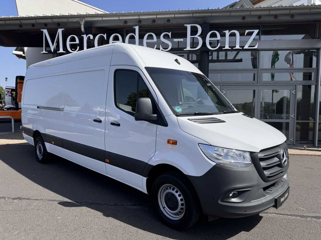 Mercedes-Benz Sprinter 317 CDI 4325 9G AHK3,5 Klima 360 SHZ - Furgon: obrázok 1 Mercedes-Benz Sprinter 317 CDI 4325 9G AHK3,5 Klima 360 SHZ - Furgon: obrázok 1