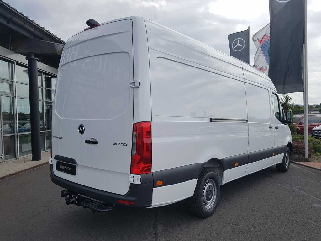 Mercedes-Benz Sprinter 317 CDI 4325 9G Klima Kamera AHK3,5 - Furgon: obrázok 4 Mercedes-Benz Sprinter 317 CDI 4325 9G Klima Kamera AHK3,5 - Furgon: obrázok 4