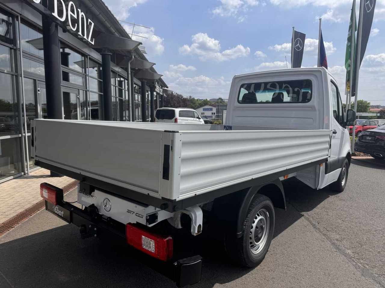 Mercedes-Benz Sprinter 317 CDI 9G 3665 Klima Kamera AHK LED - Plachtová dodávka: obrázok 4 Mercedes-Benz Sprinter 317 CDI 9G 3665 Klima Kamera AHK LED - Plachtová dodávka: obrázok 4
