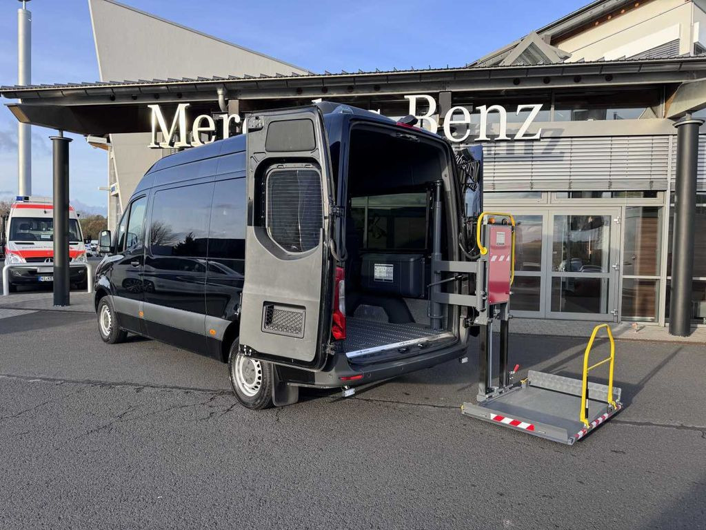 Mercedes-Benz Sprinter 317 CDI Rollstuhl-/Behinderten-Lift AMF Mercedes-Benz Sprinter 317 CDI Rollstuhl-/Behinderten-Lift AMF - Sanitka: obrázok 1 Mercedes-Benz Sprinter 317 CDI Rollstuhl-/Behinderten-Lift AMF Mercedes-Benz Sprinter 317 CDI Rollstuhl-/Behinderten-Lift AMF - Sanitka: obrázok 1