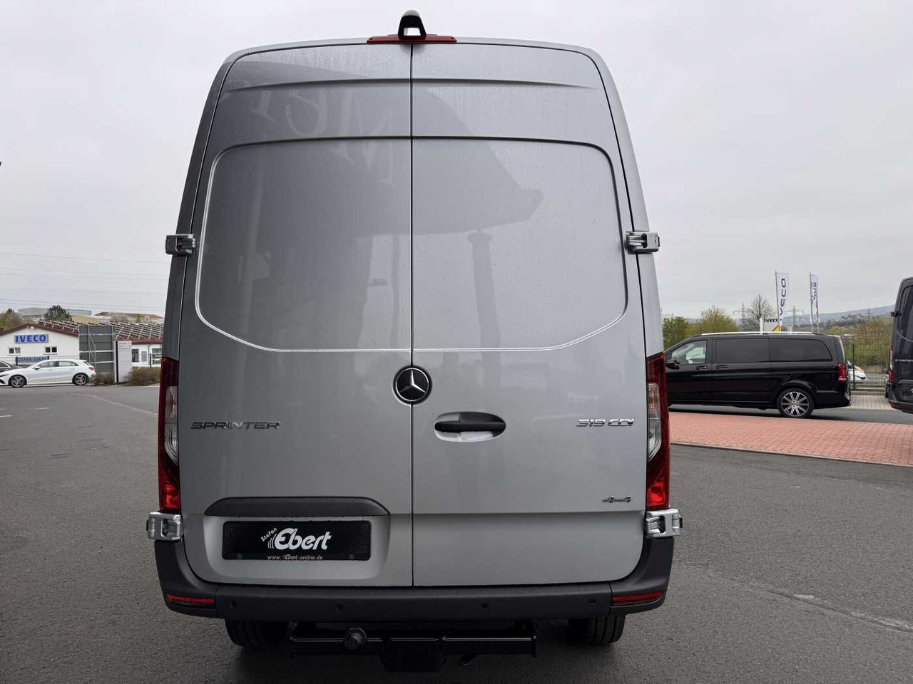 Mercedes-Benz Sprinter 319 CDI 4x4 3665 Klima Standheiz AHK - Furgon: obrázok 5 Mercedes-Benz Sprinter 319 CDI 4x4 3665 Klima Standheiz AHK - Furgon: obrázok 5