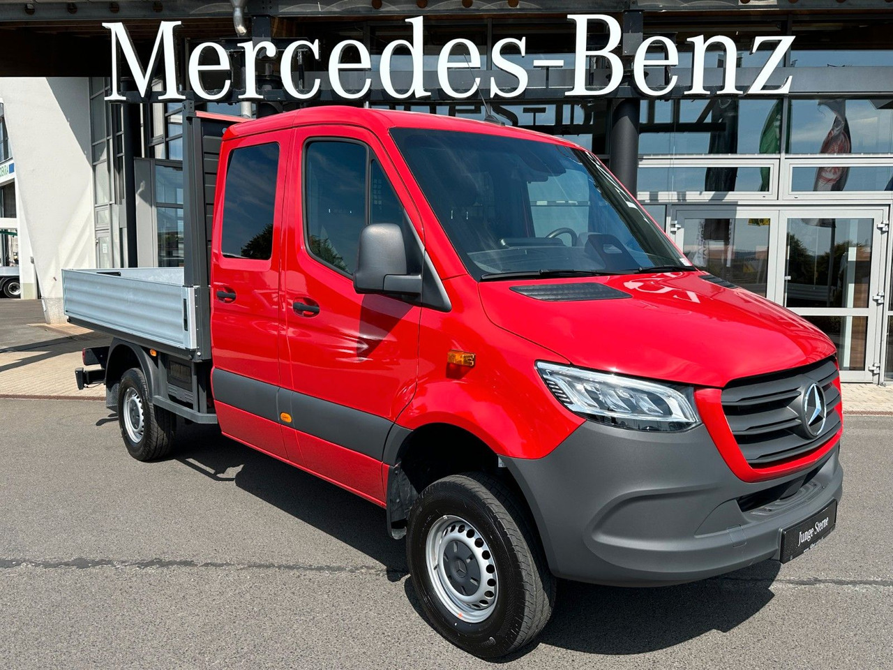 Mercedes-Benz Sprinter 319 CDI 4x4 DoKa Klima AHK3,5to - Dodávka valník, Dodávkа s dvojitou kabínou: obrázok 1 Mercedes-Benz Sprinter 319 CDI 4x4 DoKa Klima AHK3,5to - Dodávka valník, Dodávkа s dvojitou kabínou: obrázok 1