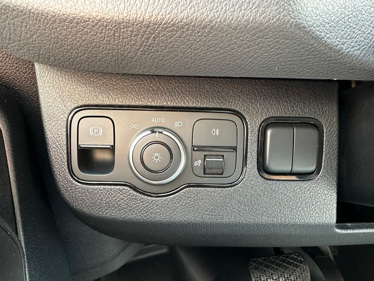 Dodávka valník, Dodávkа s dvojitou kabínou Mercedes-Benz Sprinter 319 CDI 4x4 DoKa Klima AHK3,5to: obrázok 20