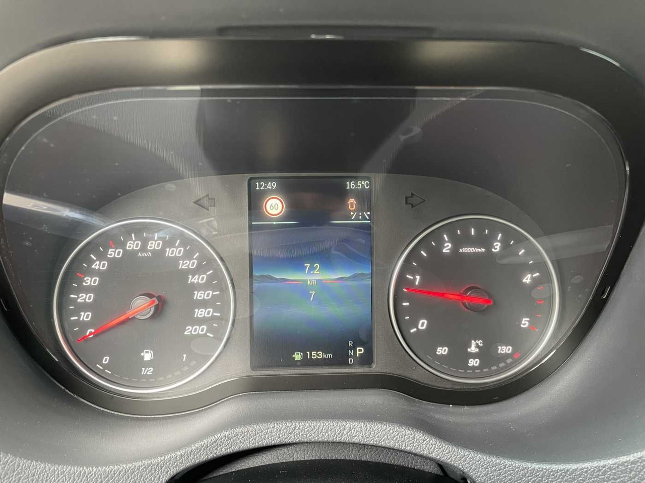 Plachtová dodávka Mercedes-Benz Sprinter 319 CDI 4x4 DoKa Klima Stdheiz AHK LED: obrázok 13