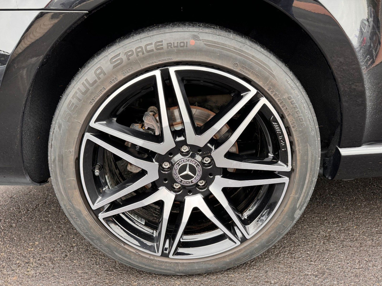 Mercedes-Benz V 300 4MATIC AVA ED AMG Extral AIRMATIC Stdh AHK - Kombi: obrázok 4 Mercedes-Benz V 300 4MATIC AVA ED AMG Extral AIRMATIC Stdh AHK - Kombi: obrázok 4