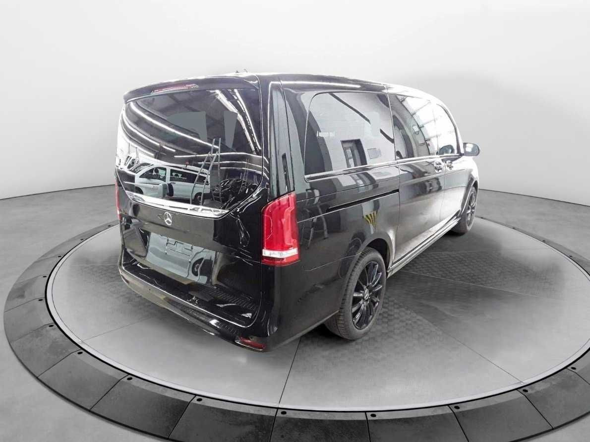 Mercedes-Benz V 300 d 4MATIC EXCLUSIVE AMG Panorama DISTRONIC - Automobil: obrázok 3 Mercedes-Benz V 300 d 4MATIC EXCLUSIVE AMG Panorama DISTRONIC - Automobil: obrázok 3