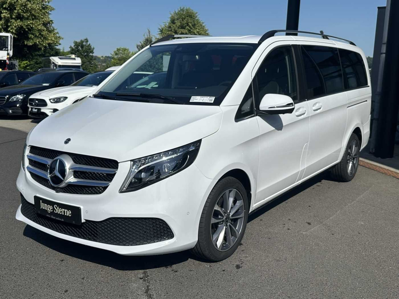 Mercedes-Benz V 300 d AVA ED 6Sitze Burmester 360Kamera el Tür - Automobil: obrázok 3 Mercedes-Benz V 300 d AVA ED 6Sitze Burmester 360Kamera el Tür - Automobil: obrázok 3