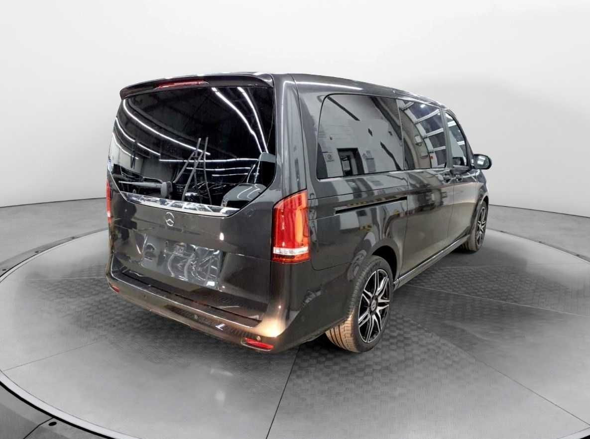 Mercedes-Benz V 300 d EDITION AMG AHK Tisch Leder ILS 7Sitze - Automobil: obrázok 3 Mercedes-Benz V 300 d EDITION AMG AHK Tisch Leder ILS 7Sitze - Automobil: obrázok 3