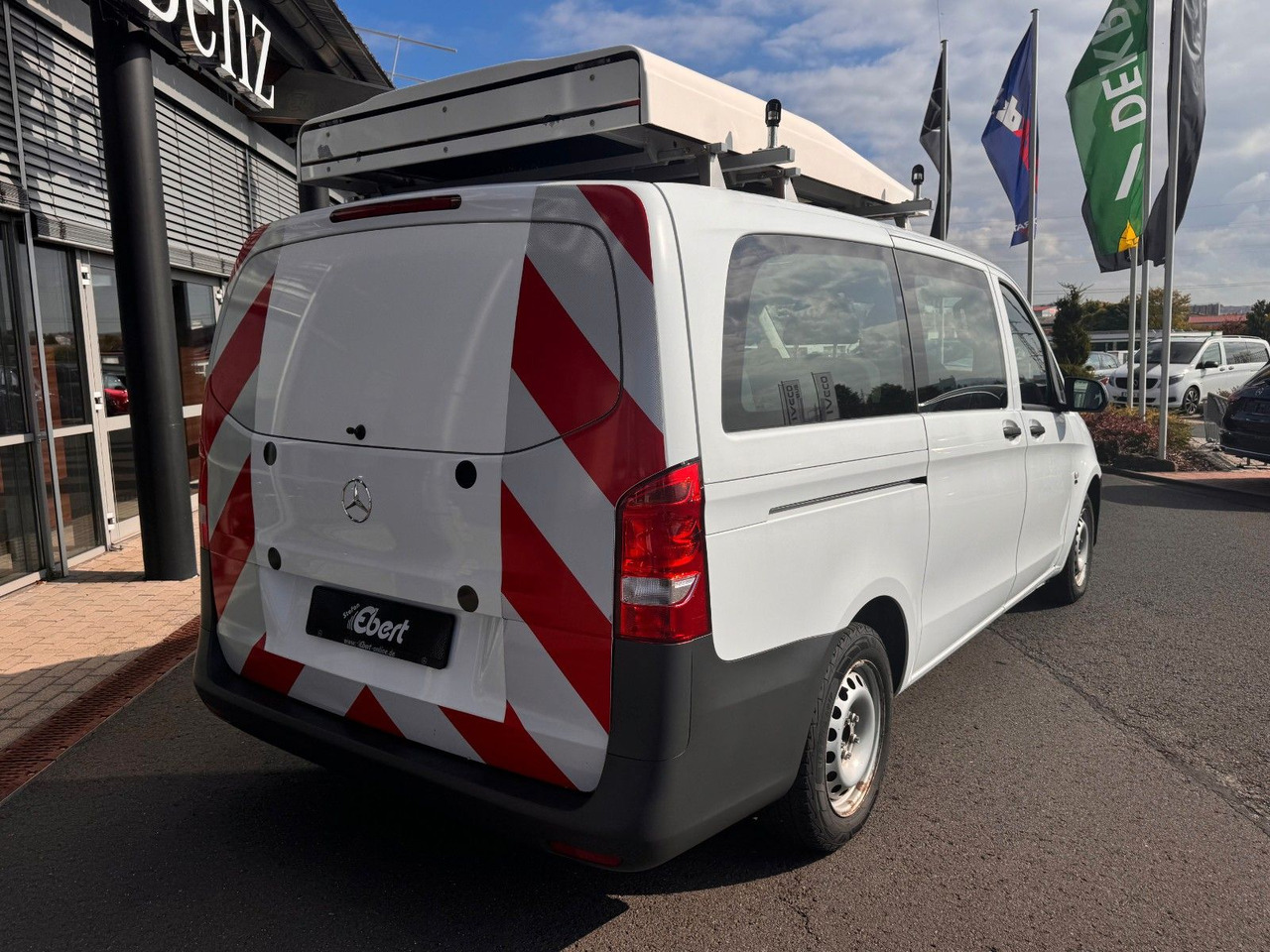 Mercedes-Benz Vito 111 CDI Tourer Begleitfahrzeug BF3+ / WVZ - Malá dodávka: obrázok 4 Mercedes-Benz Vito 111 CDI Tourer Begleitfahrzeug BF3+ / WVZ - Malá dodávka: obrázok 4