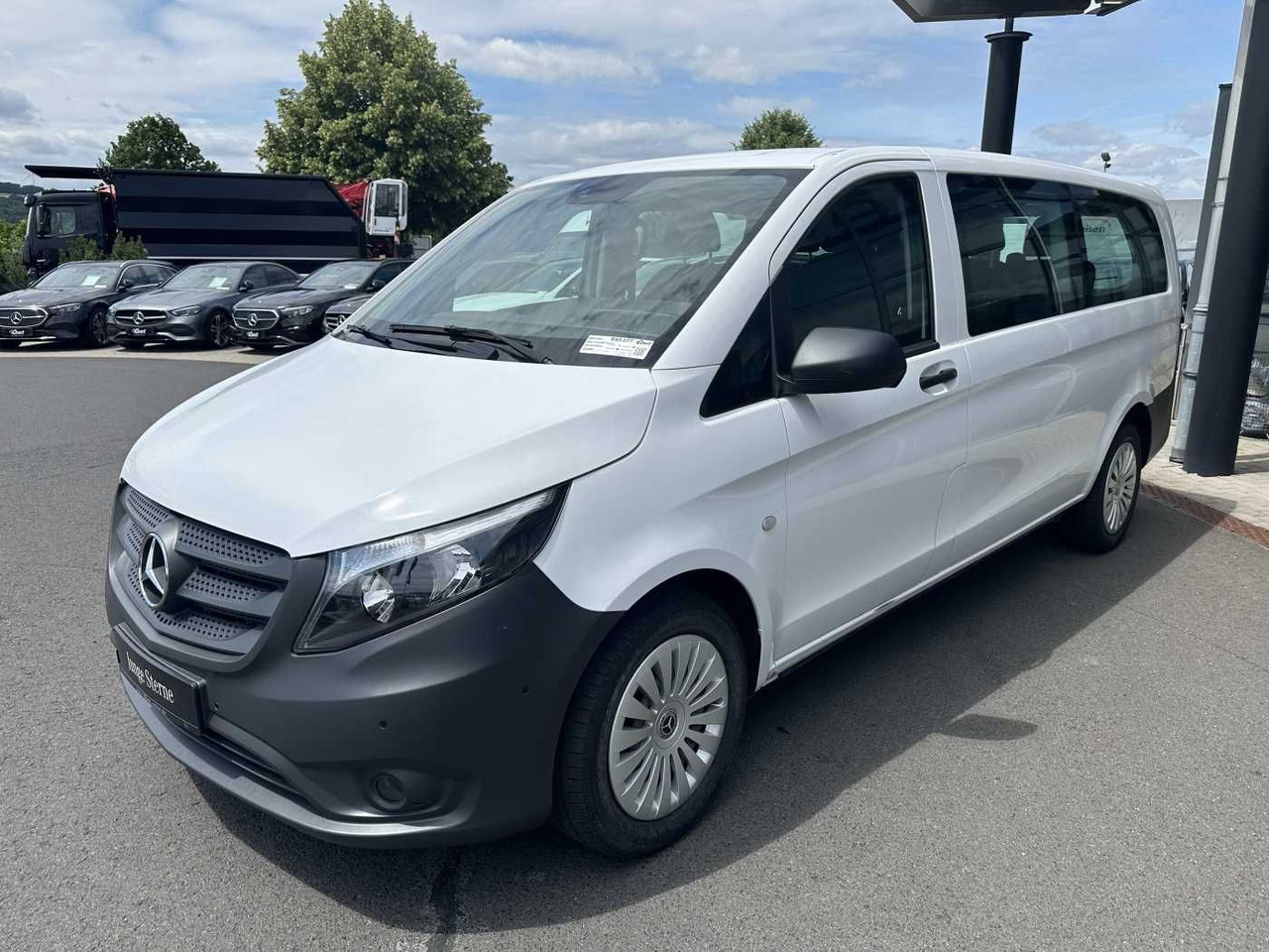 Mercedes-Benz Vito 114 CDI Tourer 9G Klima Audio40 Extralang - Mikrobus: obrázok 3 Mercedes-Benz Vito 114 CDI Tourer 9G Klima Audio40 Extralang - Mikrobus: obrázok 3