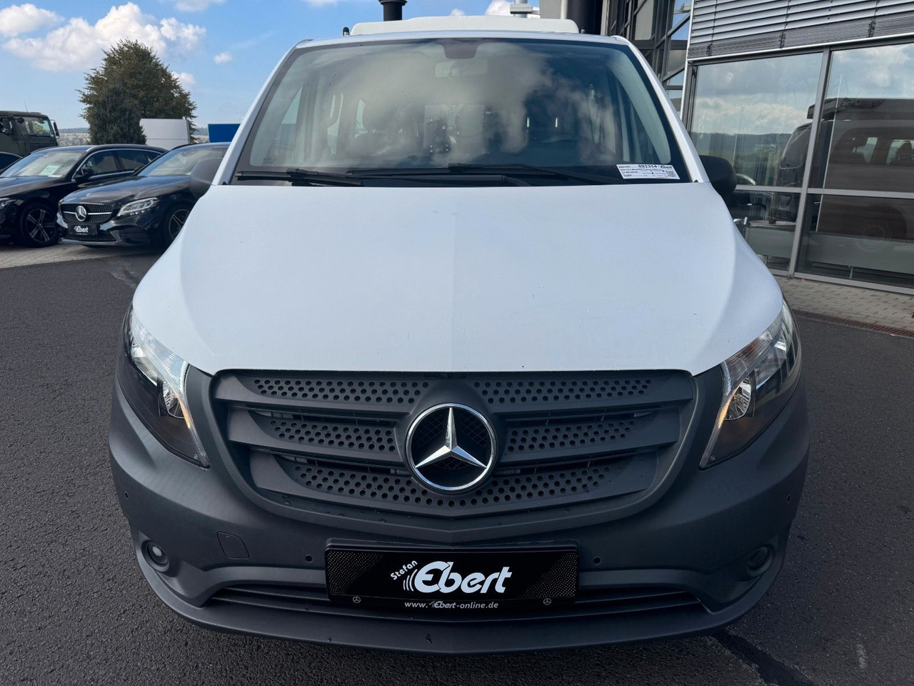 Mercedes-Benz Vito 114 CDI Tourer Begleitfahrzeug BF3+ / WVZ - Furgon: obrázok 2 Mercedes-Benz Vito 114 CDI Tourer Begleitfahrzeug BF3+ / WVZ - Furgon: obrázok 2