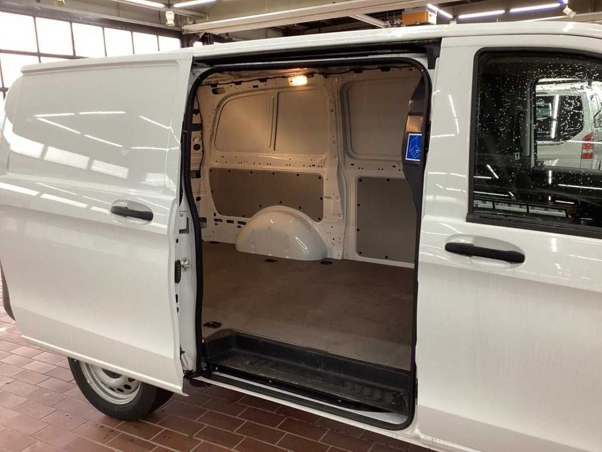 Mercedes-Benz eVito 112 Klima Kamera Audio30 Heckklappe - Malá dodávka, Elektrická dodávka: obrázok 5 Mercedes-Benz eVito 112 Klima Kamera Audio30 Heckklappe - Malá dodávka, Elektrická dodávka: obrázok 5