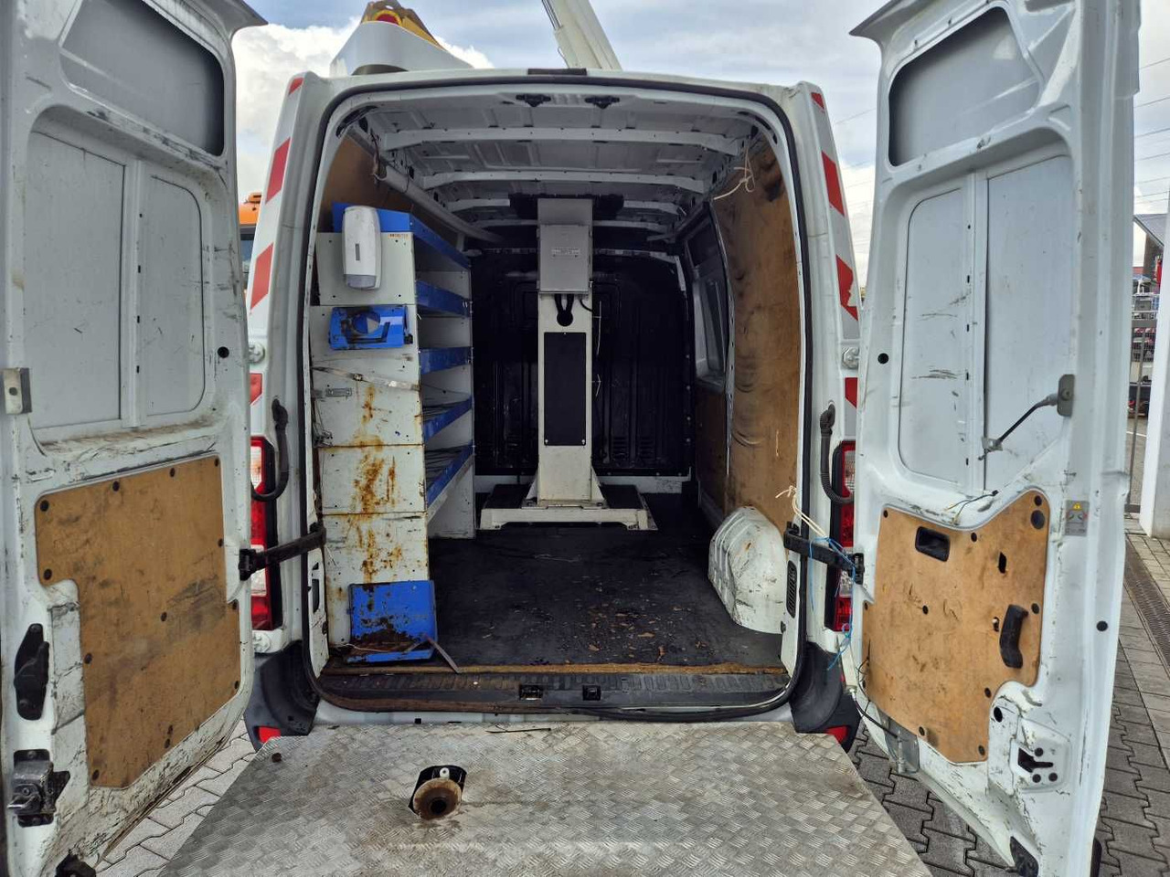 Opel Movano 2.3 CDTI /KLUBB K32, 12,5m - Automobilová plošina: obrázok 5 Opel Movano 2.3 CDTI /KLUBB K32, 12,5m - Automobilová plošina: obrázok 5