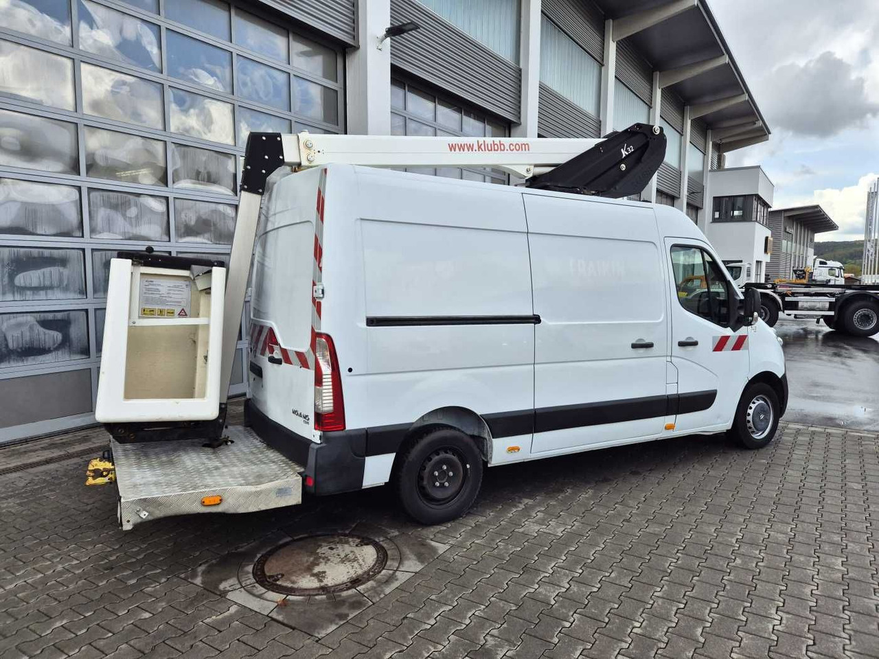 Opel Movano 2.3 CDTI /KLUBB K32, 12,5m - Automobilová plošina: obrázok 4 Opel Movano 2.3 CDTI /KLUBB K32, 12,5m - Automobilová plošina: obrázok 4