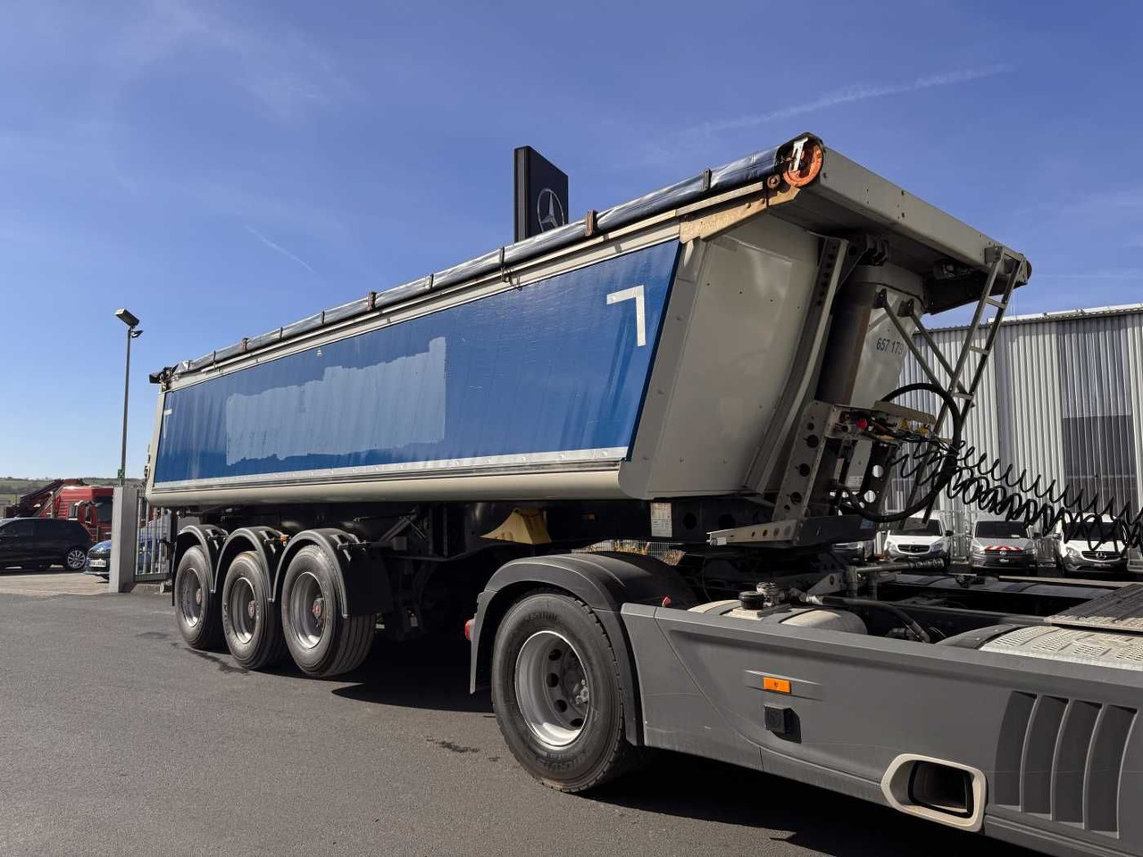 Schmitz Cargobull SGF*S3 SKI 24 SL 7.2 Mulde 23m³ Liftachse 5x Schmitz Cargobull SGF*S3 SKI 24 SL 7.2 Alu-Mulde 23m³ Liftachse - Náves sklápěcí: obrázok 3 Schmitz Cargobull SGF*S3 SKI 24 SL 7.2 Mulde 23m³ Liftachse 5x Schmitz Cargobull SGF*S3 SKI 24 SL 7.2 Alu-Mulde 23m³ Liftachse - Náves sklápěcí: obrázok 3