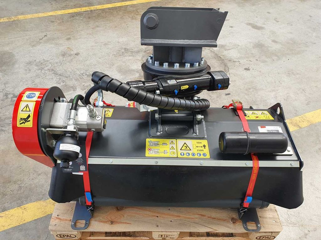 Seppi M. H3 105 /2-5to Mulcher Drehkranz lagernd Seppi M. H3 105 /2-5to Mulcher Drehkranz lagernd - Lesná fréza: obrázok 5 Seppi M. H3 105 /2-5to Mulcher Drehkranz lagernd Seppi M. H3 105 /2-5to Mulcher Drehkranz lagernd - Lesná fréza: obrázok 5