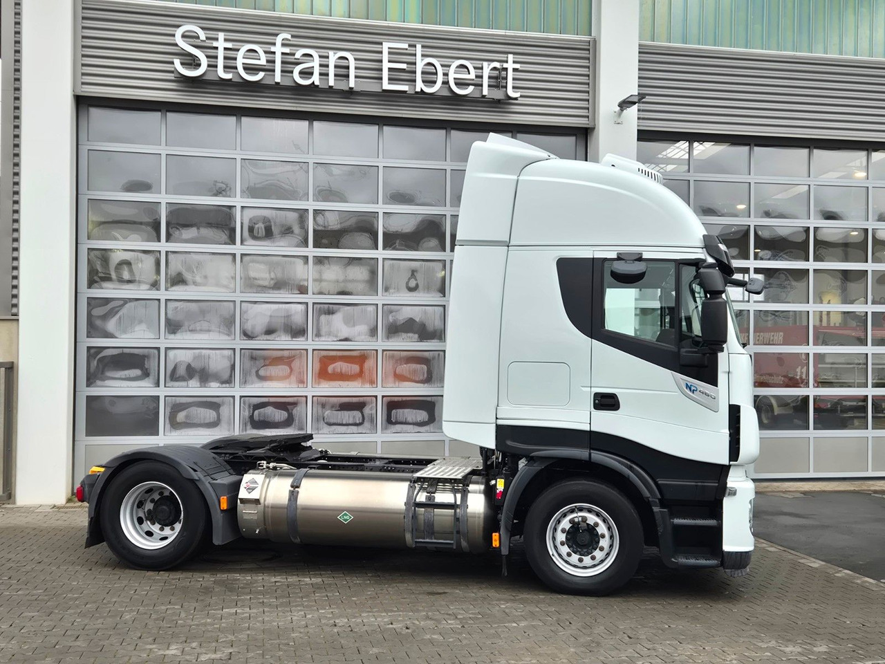 Iveco Stralis 460NP LNG Intarder 3 Stück - Ťahač: obrázok 5 Iveco Stralis 460NP LNG Intarder 3 Stück - Ťahač: obrázok 5