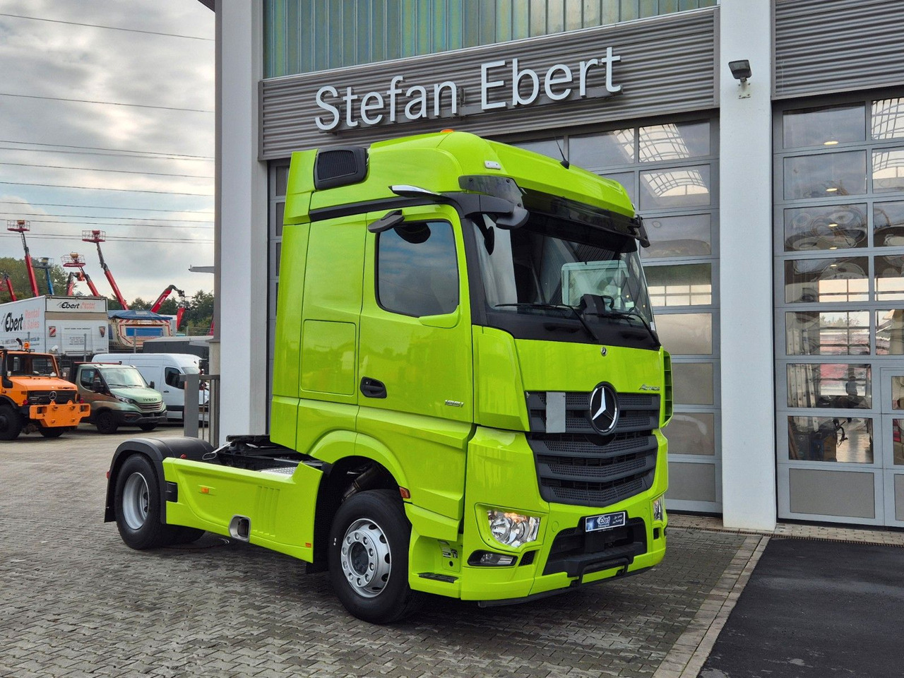 Mercedes-Benz Actros 1851 LS Öl-Retarder Standklima Mirror Big - Ťahač: obrázok 4 Mercedes-Benz Actros 1851 LS Öl-Retarder Standklima Mirror Big - Ťahač: obrázok 4