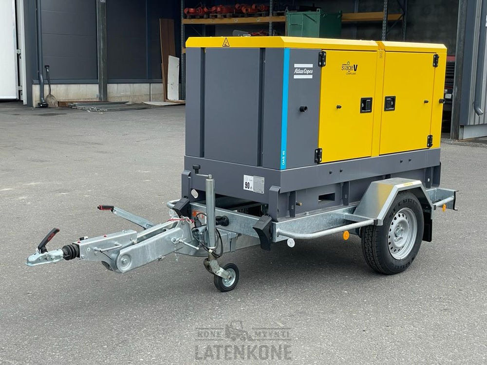 Atlas Copco QAS 45 50 Hz Generaattori StageV vetovarustuksella - Elektrický generátor: obrázok 5 Atlas Copco QAS 45 50 Hz Generaattori StageV vetovarustuksella - Elektrický generátor: obrázok 5